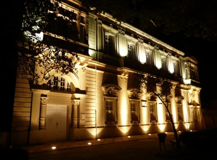 Fotografía del Teatro-Casino de Castropol